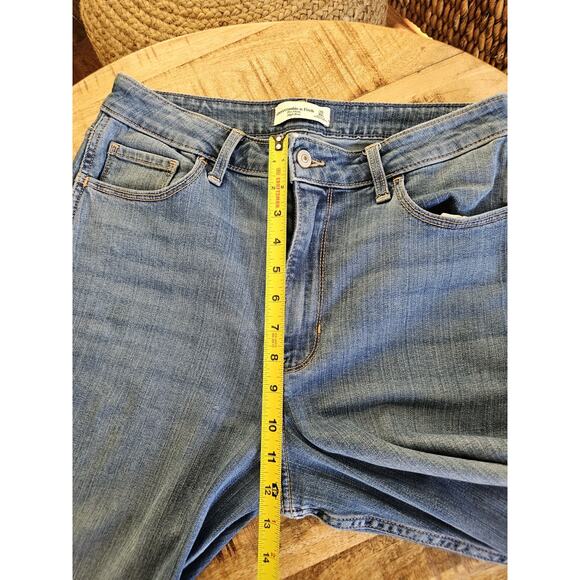 Abercrombie & Fitch The Mom High Rise Denim Jeans Women's Size 10/30 R - Picture 6 of 7